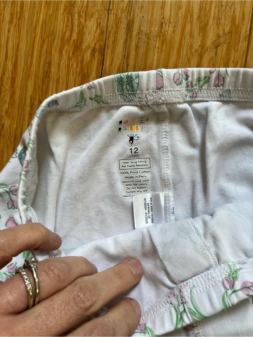Roller Rabbit Easter pajama set - Picture 3 of 3